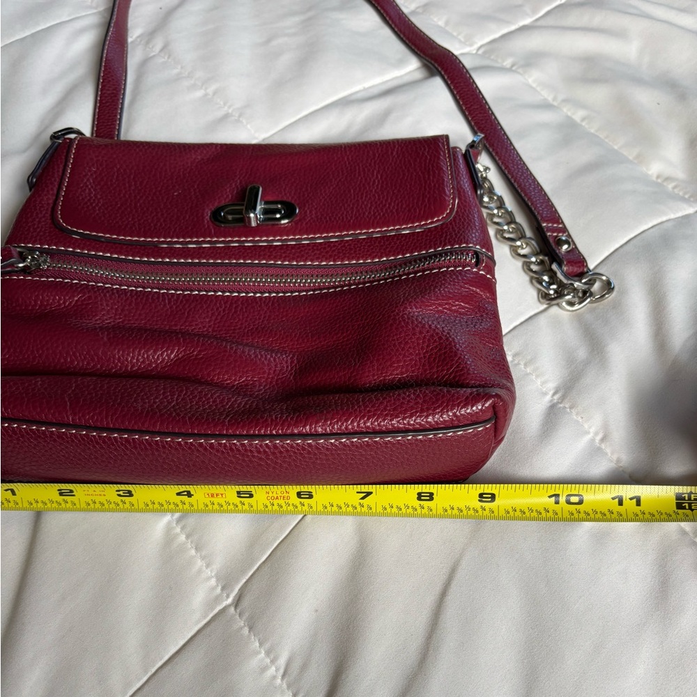 Clarks Elegant Red Leather Shoulder Bag - Picture 6 of 14